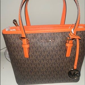 BRAND NEW MICHAEL KORS BAG